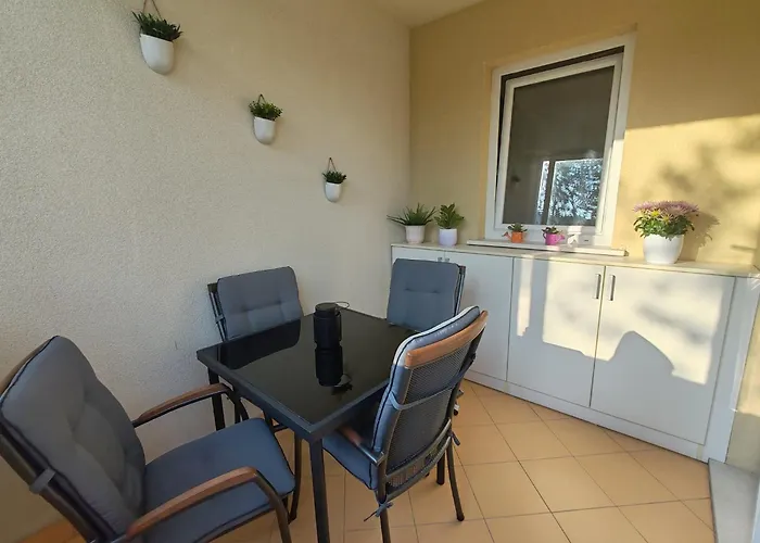 Emmi Apartament